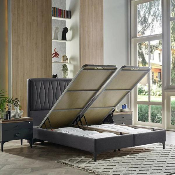 Grand Ottoman Bed