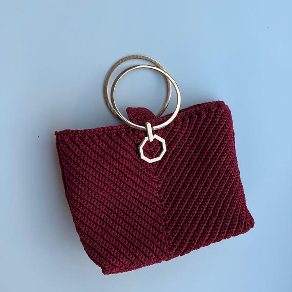 Knot Burgundy Halo Clutch